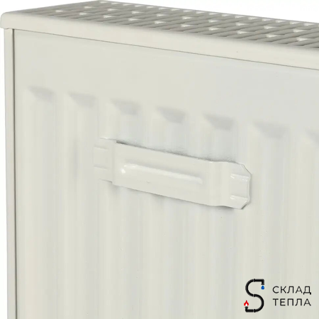 Радиатор стальной KERMI FTV 22 - высота 600 мм, длина 600 мм с нижним подключением. Вид 9.