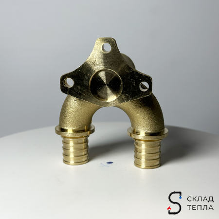 Водорозетка проходная VALFEX - 16 x 1/2" (для труб из сшитого полиэтилена). Вид 22.