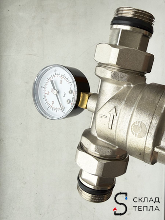 Фильтр промывной с манометром VALFEX - 3/4" (никелированный). Вид 7.