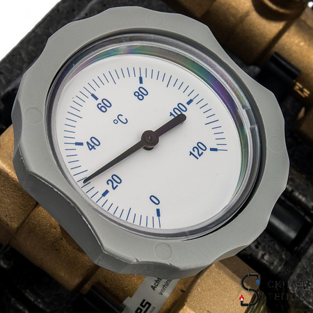 Насосная группа без смесителя Meibes UK 1" (с насосом Grundfos UPS 25-60). Вид 6.