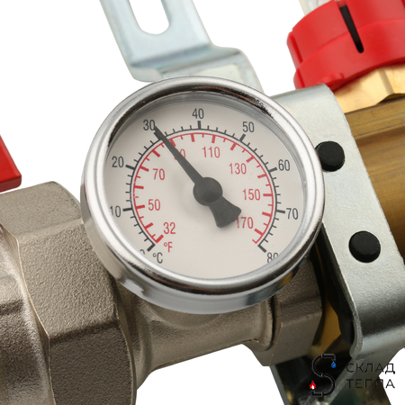 Коллекторная группа в сборе STOUT - 1" на 3 контура 3/4" (латунь, с расходомерами). Вид 4.