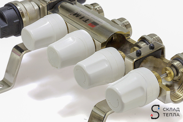 Коллекторная группа с расходомером (ПОЛНЫЙ комплект), 5 выходов. Вид 7.