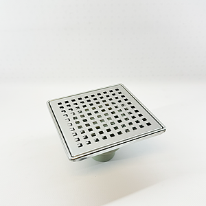 Трап вертикальный VALFEX 150х150 с выпуском 50мм (решетка и окантовка из нерж. стали)