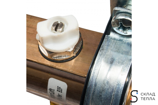 Коллекторная группа WATTS HKV/A - 1"ВР/ВР на 5 контуров 3/4"EK (латунь). Вид 4.