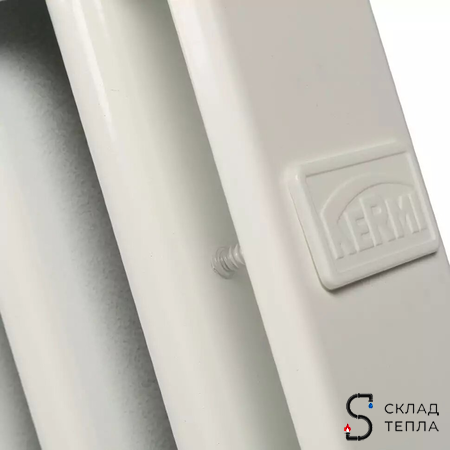 Радиатор стальной KERMI FTV 11 - высота 300 мм, длина 1200 мм с нижним подключением. Вид 10.