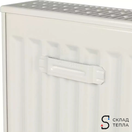 Радиатор стальной KERMI FTV 22 - высота 500 мм, длина 1100 мм с нижним подключением. Вид 9.