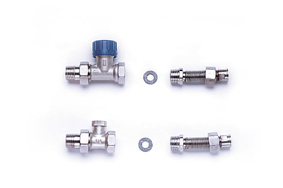 Комплект подключения конвектора, прямой (термовент. М30х1,5+кран.обр+2.трубки м.гибк)