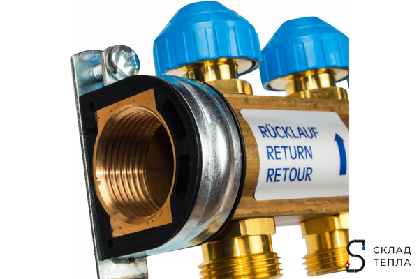Коллекторная группа WATTS HKV - 1"ВР/ВР на 8 контуров 3/4"EK (с вентилями, латунь). Вид 2.
