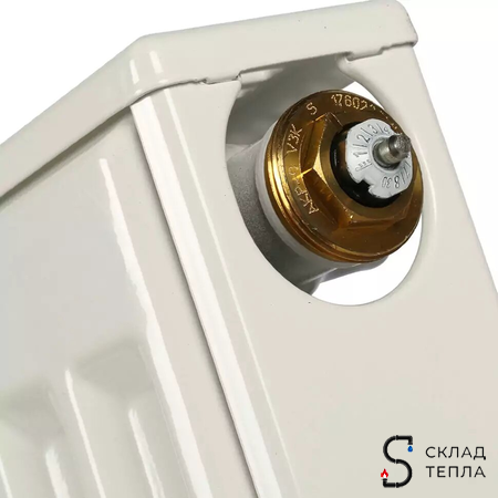 Радиатор стальной KERMI FTV 11 - высота 400 мм, длина 3000 мм с нижним подключением. Вид 9.