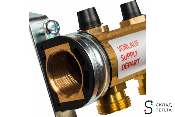 Коллекторная группа WATTS HKV - 1"ВР/ВР на 8 контуров 3/4"EK (с вентилями, латунь). Вид 3.