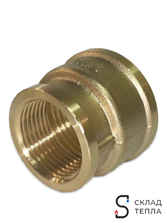 Муфта латунная резьбовая переходная TIM - 1 1/2" x 1/2" (1шт). Вид 2.