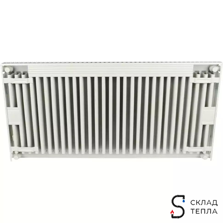 Радиатор стальной KERMI FKO 11 - высота 600 мм, длина 2300 мм с боковым подключением. Вид 4.