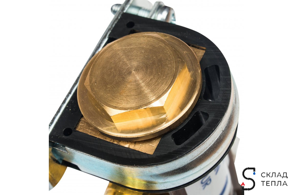 Коллекторная группа WATTS HKV/A - 1"ВР/ВР на 2 контура 3/4"EK (латунь). Вид 4.