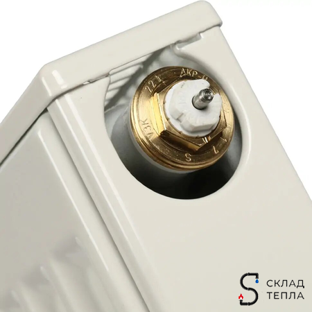 Радиатор стальной KERMI FTV 12 - высота 600 мм, длина 1600 мм с нижним подключением. Вид 7.