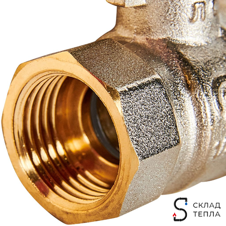 Кран шаровой полнопроходной Rommer - 1/2" (вн./нр.,PN40, ручка рычаг красная). Вид 3.