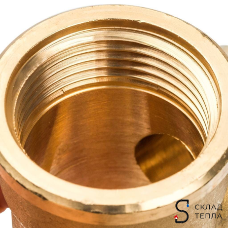 Тройник латунный резьбовой переходной STOUT (ВР) - 1" x 1/2" x 1". Вид 5.