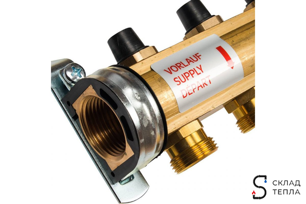 Коллекторная группа WATTS HKV - 1"ВР/ВР на 12 контуров 3/4"EK (с вентилями, латунь). Вид 3.