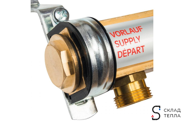 Коллекторная группа WATTS HKV/A - 1"ВР/ВР на 9 контуров 3/4"EK (латунь). Вид 2.
