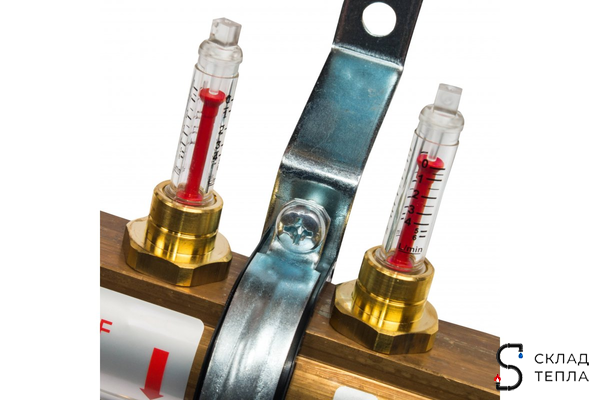 Коллекторная группа WATTS HKV/T - 1"ВР на 2 контуров 3/4"EK (с вентилями и расходомерами, латунь). Вид 6.